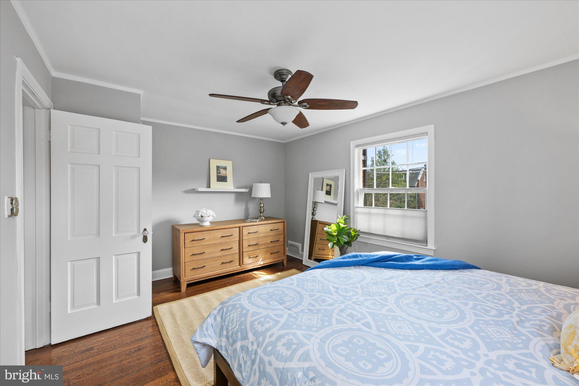 3719 Jenifer Street Northwest Washington, DC 20015 - Photo 10 of 24