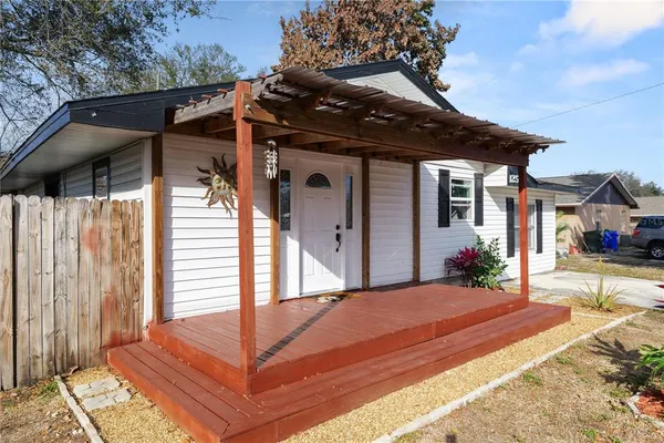 $2,100 | 1250 Mitchell Street, Lakeland, FL 33801