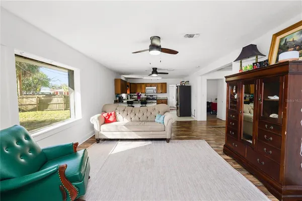 $2,100 | 1250 Mitchell Street, Lakeland, FL 33801