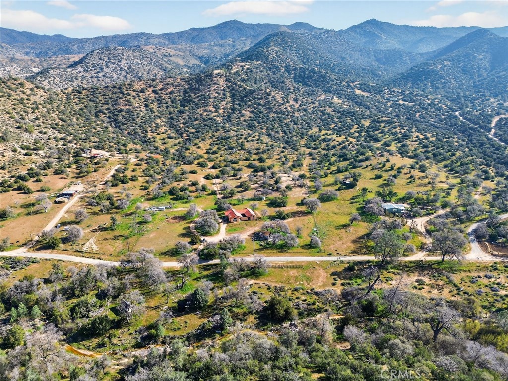 11701 Back Canyon Road Caliente, CA 93518 - Photo 23 of 26