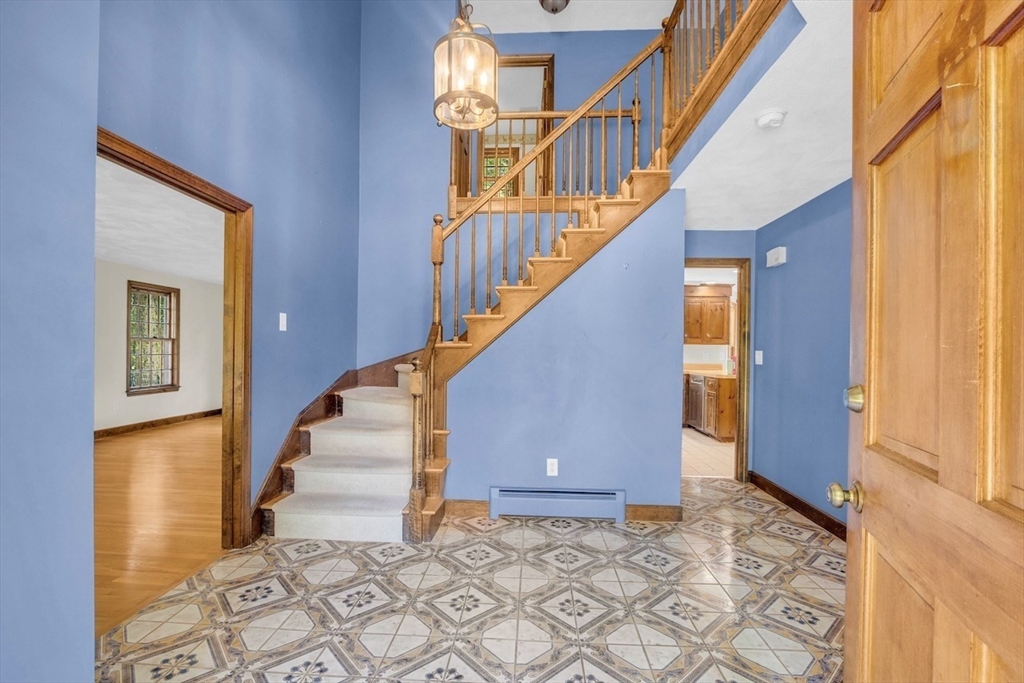 127 Quail Run Road North Andover, MA 01845 - Photo 15 of 29 Gallery Image 15