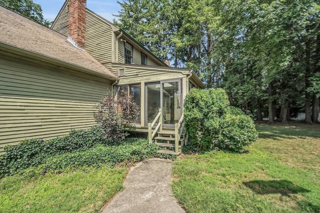 127 Quail Run Road North Andover, MA 01845 - Photo 27 of 29 Gallery Image 27