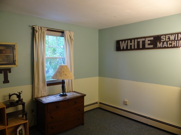45 Parkhurst Road Chelmsford, MA 01824 - Photo 16 of 18 Gallery Image 16