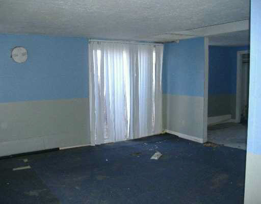 56305 Butternut Road South Bend, IN 46619 - Photo 4 of 8