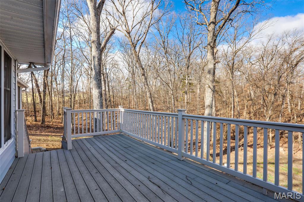 121 Tanglewood Road Union, MO 63084 - Photo 25 of 38