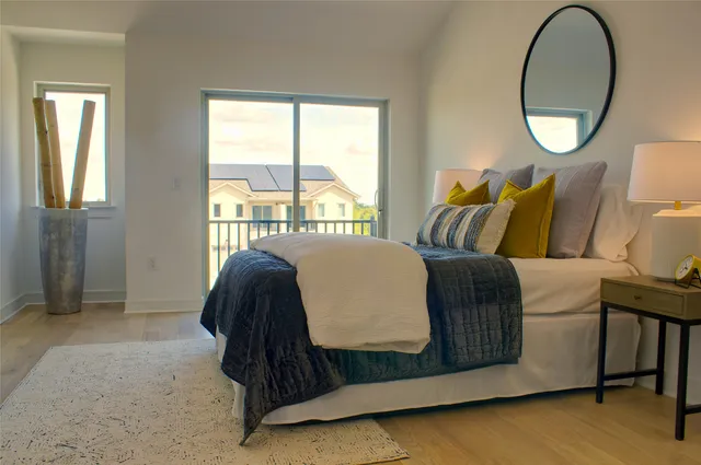 $1,275,000 | 301-302 & 304 Tesla Circle, Austin, TX 78681