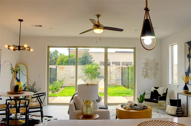 $1,275,000 | 301-302 & 304 Tesla Circle, Austin, TX 78681