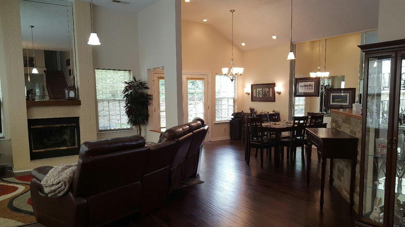6375 Hampton Ridge Drive Florence, KY 41042 - Photo 2 of 20 Gallery Image 2