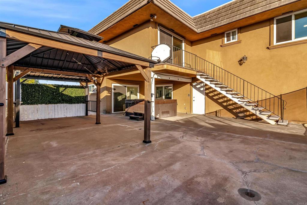 166 Cottonpatch Way El Cajon, CA 92020 - Photo 4 of 36