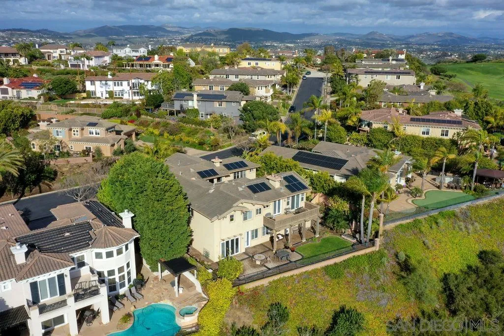 1375 Ravean Court Encinitas, CA 92024 - Photo 66 of 73