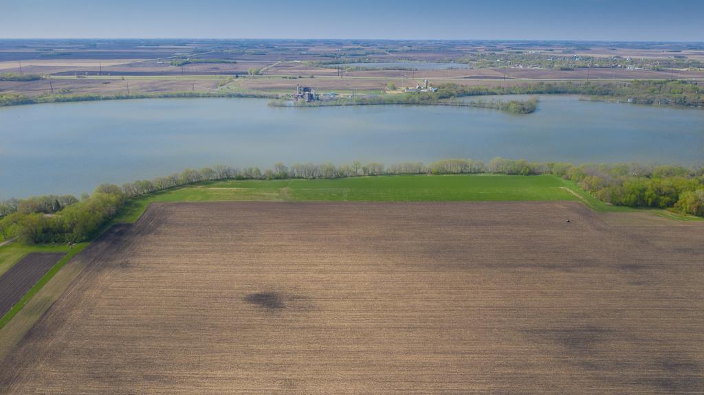 801 140th Street Sherburn, MN 56171 - Photo 3 of 32