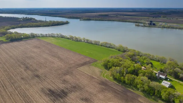 $895,000 | 801 140th Street, Sherburn, MN 56171