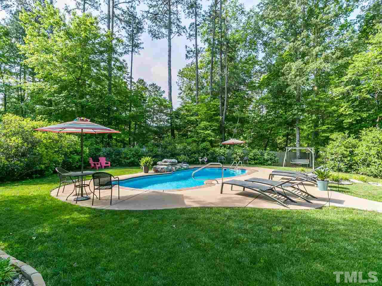 3528 Layton Ridge Drive Apex, NC 27539 - Photo 4 of 27 Gallery Image 4