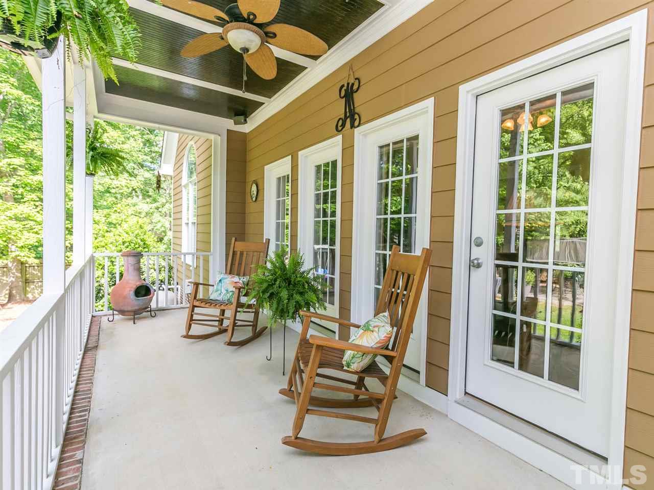 3528 Layton Ridge Drive Apex, NC 27539 - Photo 9 of 27 Gallery Image 9