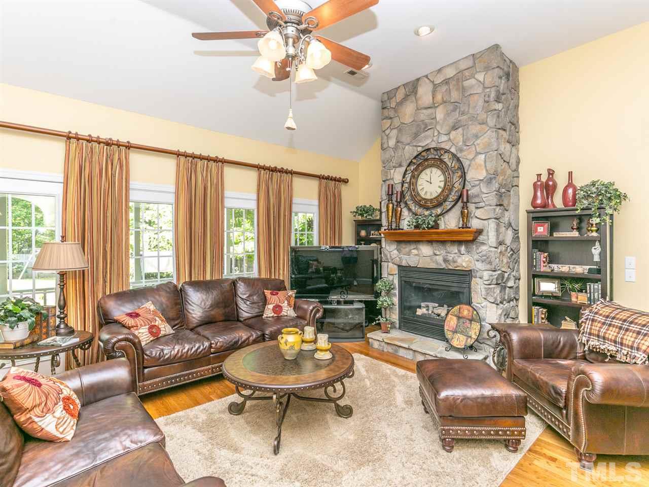3528 Layton Ridge Drive Apex, NC 27539 - Photo 10 of 27 Gallery Image 10
