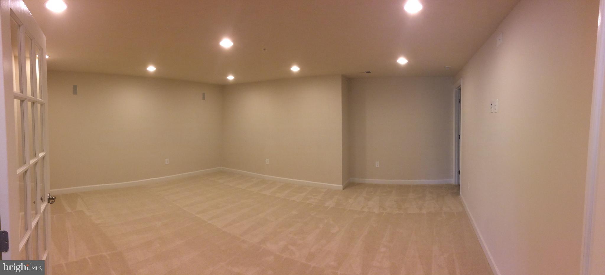 515 Parkland Road Eldersburg, MD 21784 - Photo 17 of 18 a view of hallway