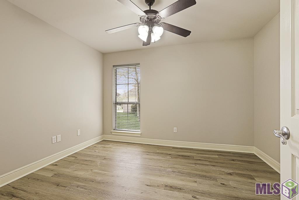 17715 Doc Bar Avenue Baton Rouge, LA 70817 - Photo 19 of 27 Bedroom