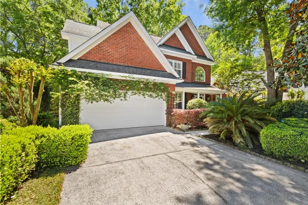 $850,000 | 2722 Seastrand Lane, Mount Pleasant, SC 29466