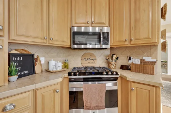 $539,900 | 9196 Shade Tree Circle, Galesburg, MI 49053