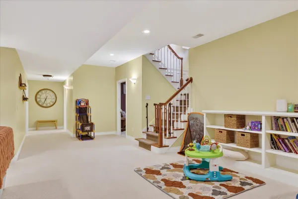$539,900 | 9196 Shade Tree Circle, Galesburg, MI 49053
