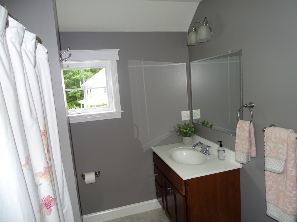 15 Constitution Way Rochester, NH 03867 - Photo 23 of 31