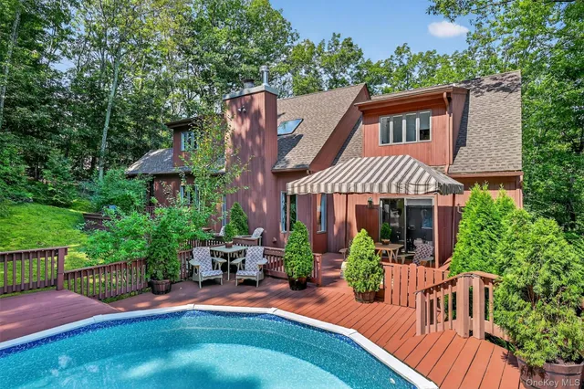 $659,000 | 61 West Corbett Road, Montgomery, NY 12549