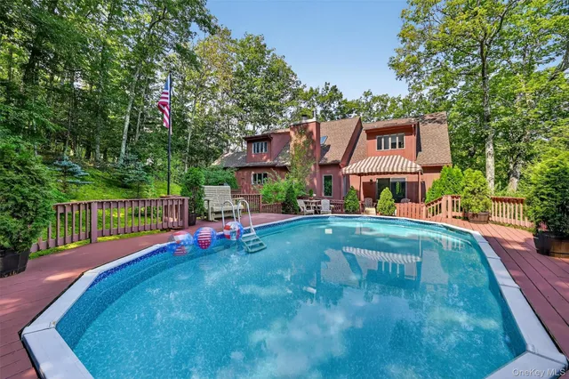 $659,000 | 61 West Corbett Road, Montgomery, NY 12549