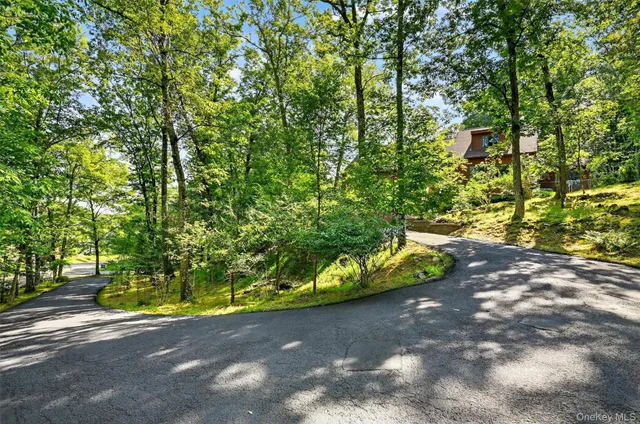 $659,000 | 61 West Corbett Road, Montgomery, NY 12549