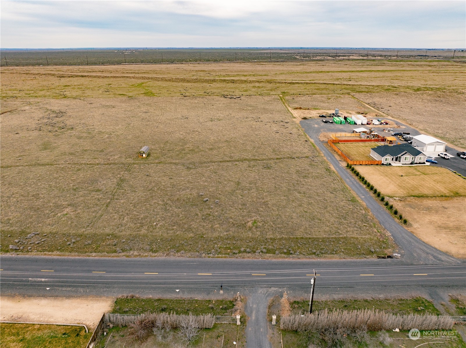 9307 Neppel Road Northeast Moses Lake, WA 98837 - Photo 3 of 12 Gallery Image 3
