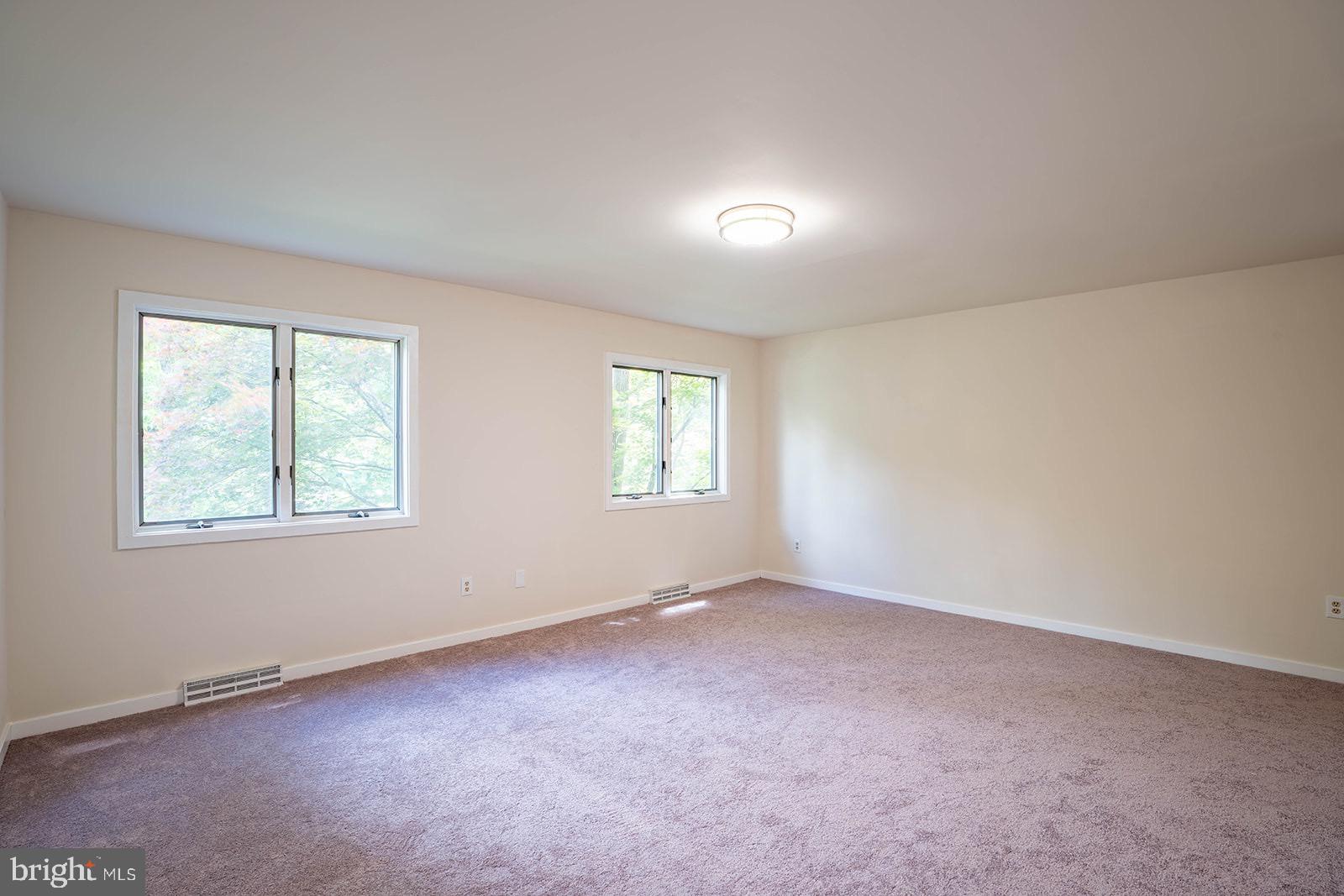 491 Kings Road Yardley, PA 19067 - Photo 36 of 52 an empty room with windows
