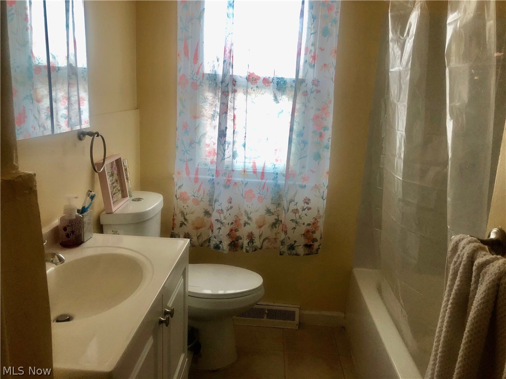 5404 Turney Road Cleveland, OH 44125 - Photo 9 of 19 Gallery Image 9