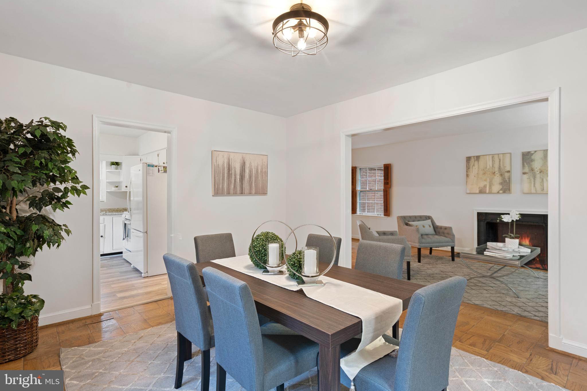 1650 Foxhall Road Northwest Washington, DC 20007 - Photo 14 of 34 Dining Room