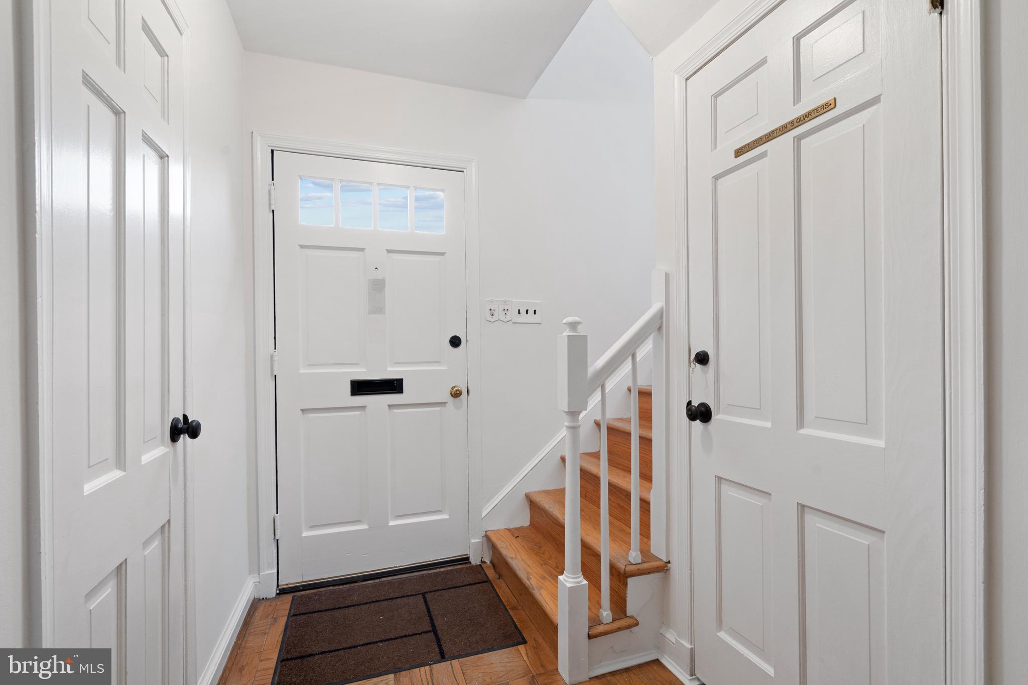 1650 Foxhall Road Northwest Washington, DC 20007 - Photo 9 of 34 Freshly painted throughout, hardwood floors