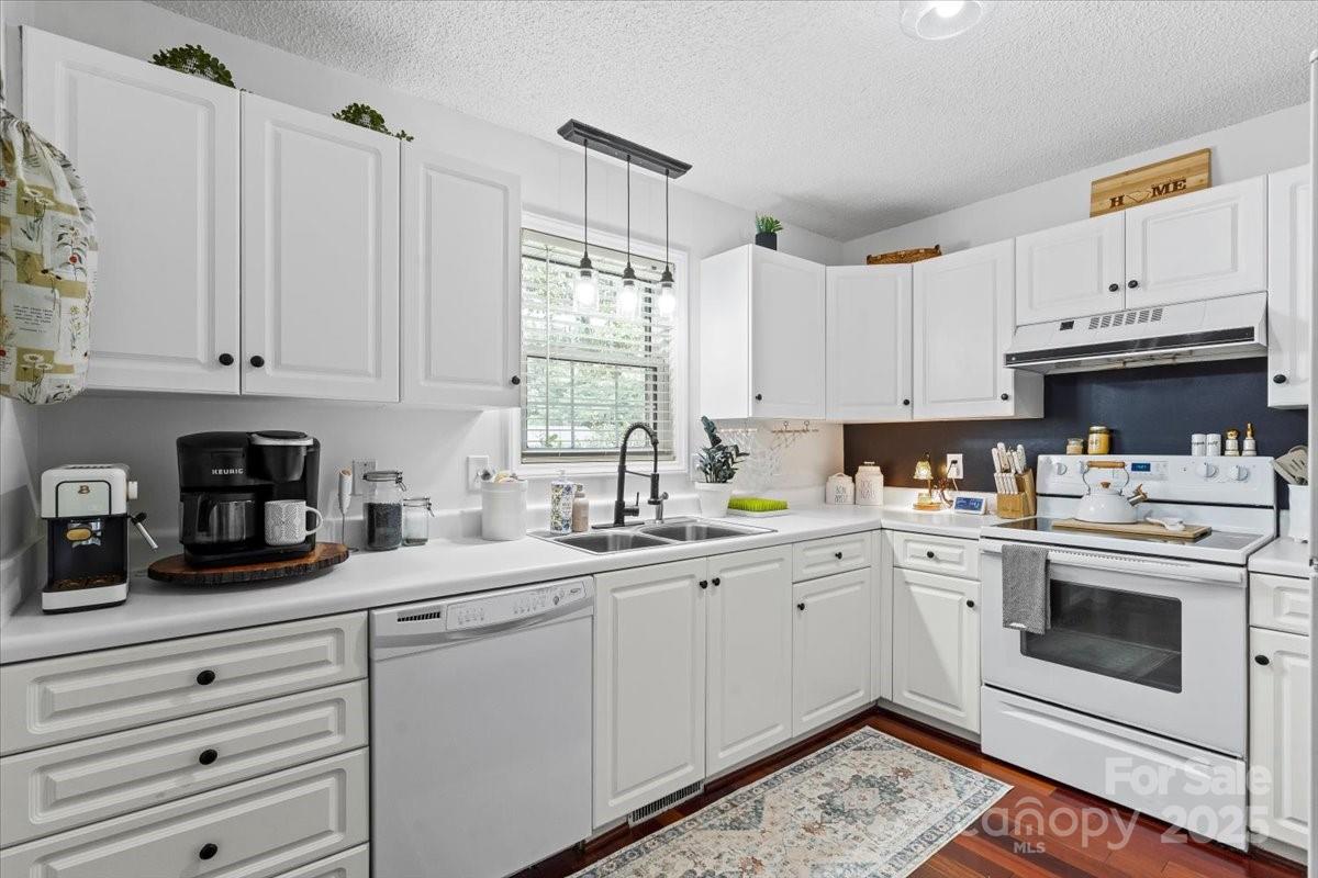 124 Roberts Avenue York, SC 29745 - Photo 13 of 31