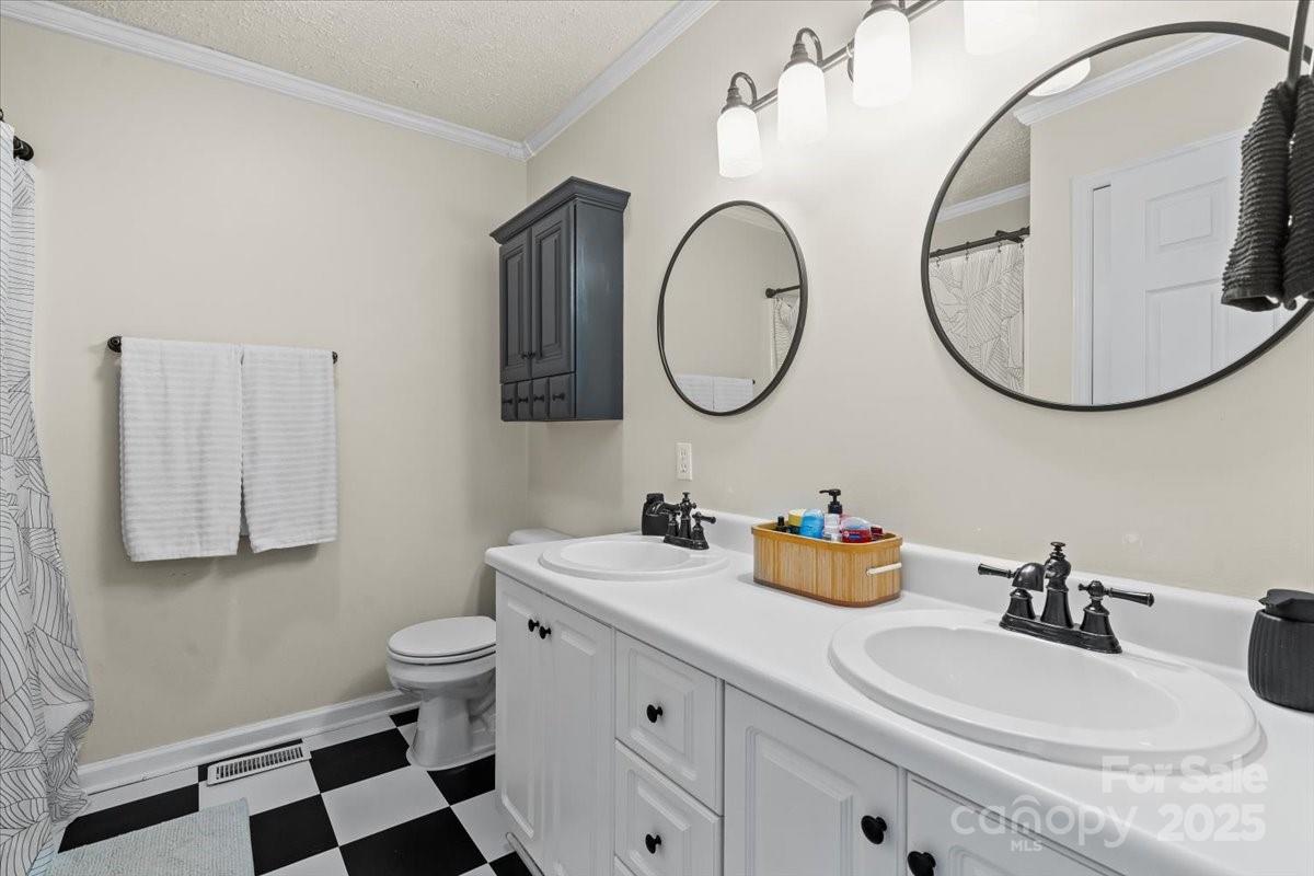 124 Roberts Avenue York, SC 29745 - Photo 24 of 31