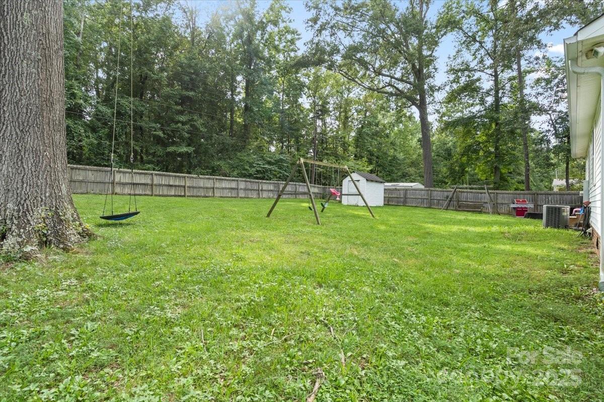 124 Roberts Avenue York, SC 29745 - Photo 29 of 31