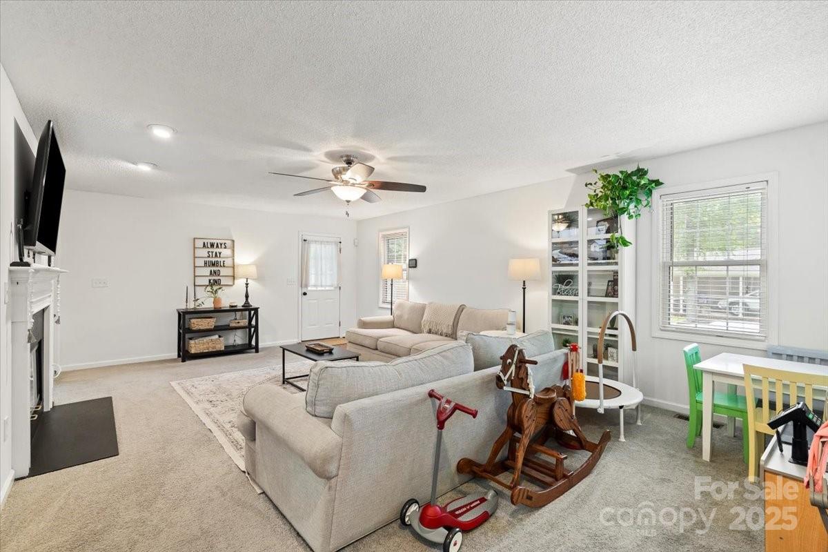 124 Roberts Avenue York, SC 29745 - Photo 8 of 31