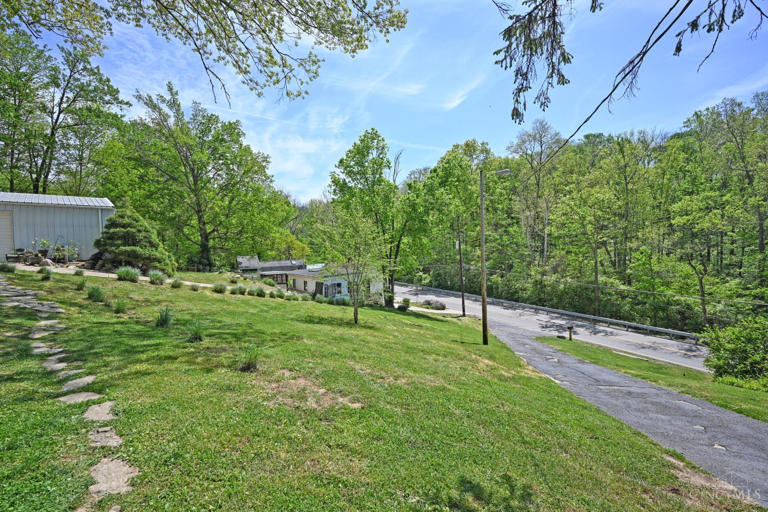 7750 Forest Road Cincinnati, OH 45255 - Photo 43 of 46