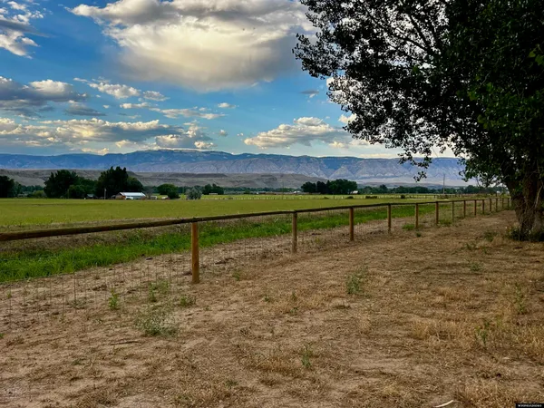 $180,000 | 3292 Road 34, Greybull, WY 82426