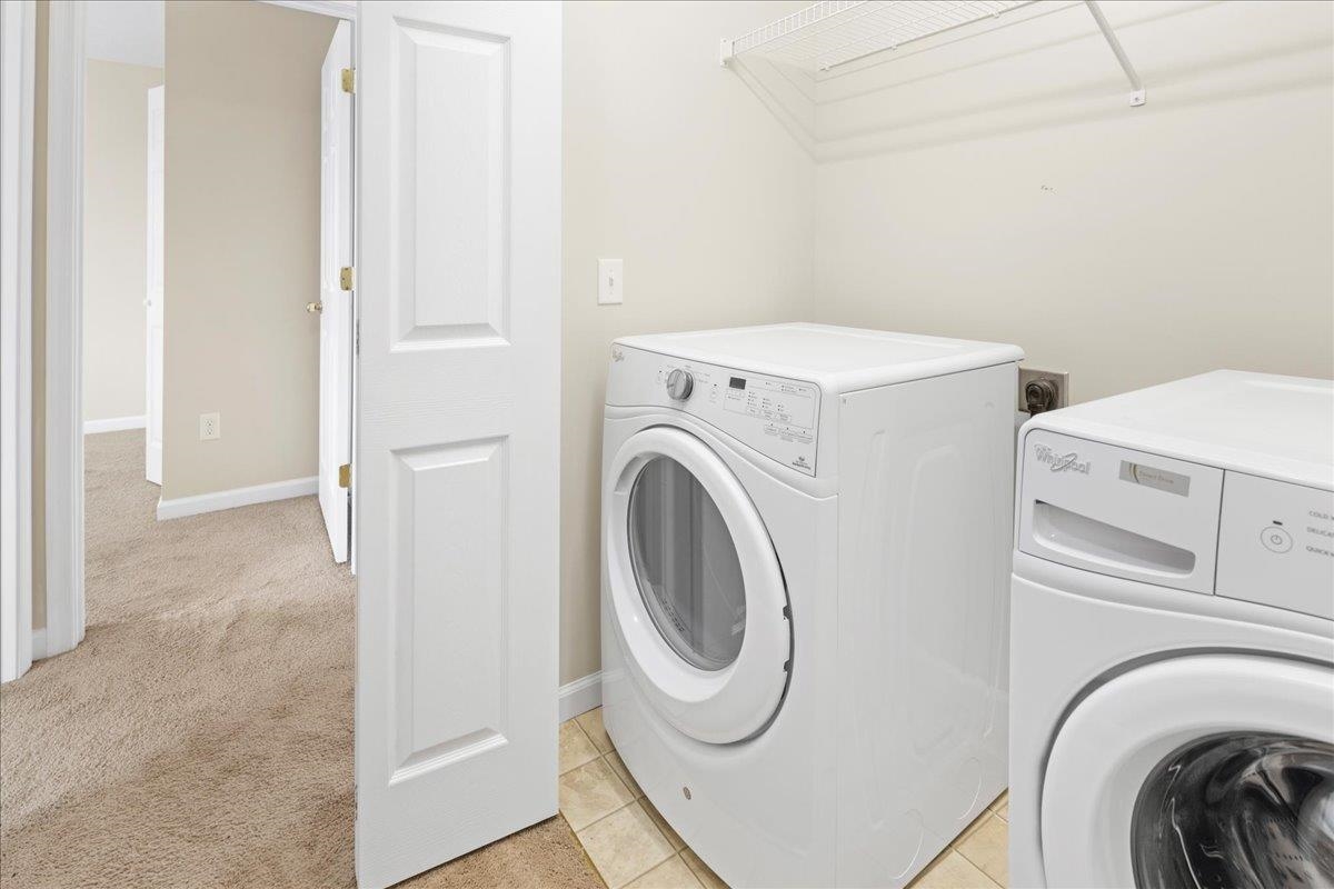 3265 Hebron Court Harrisonburg, VA 22801 - Photo 19 of 30 a utility room with dryer and washer