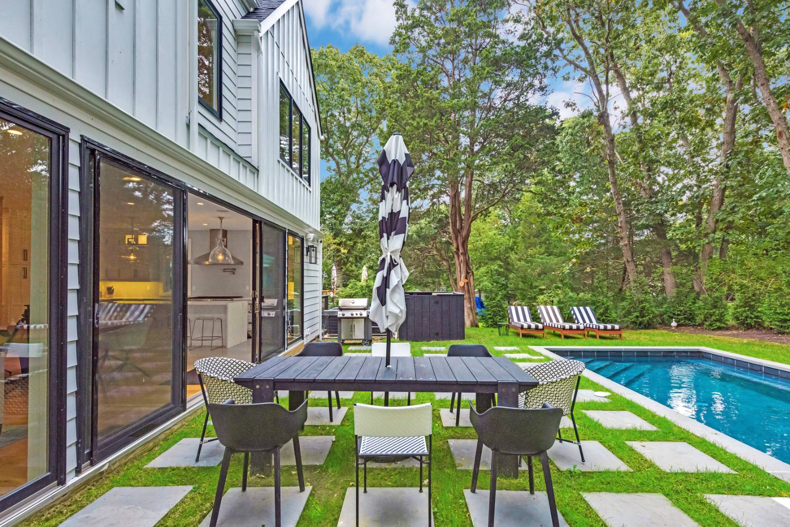 44 Richards Drive Sag Harbor, NY 11963 - Photo 35 of 37 a view of an chairs and table in the balcony