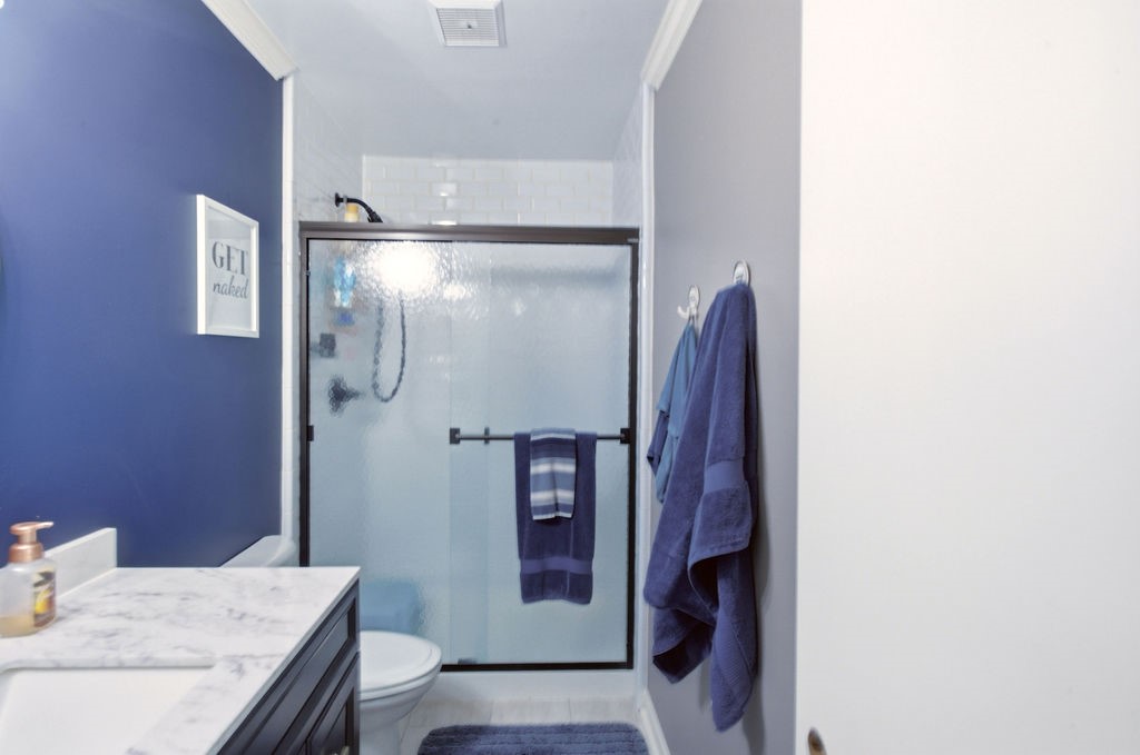3443 Gary Lane Spring, TX 77380 - Photo 26 of 38 Primary full bathroom... look at those features!