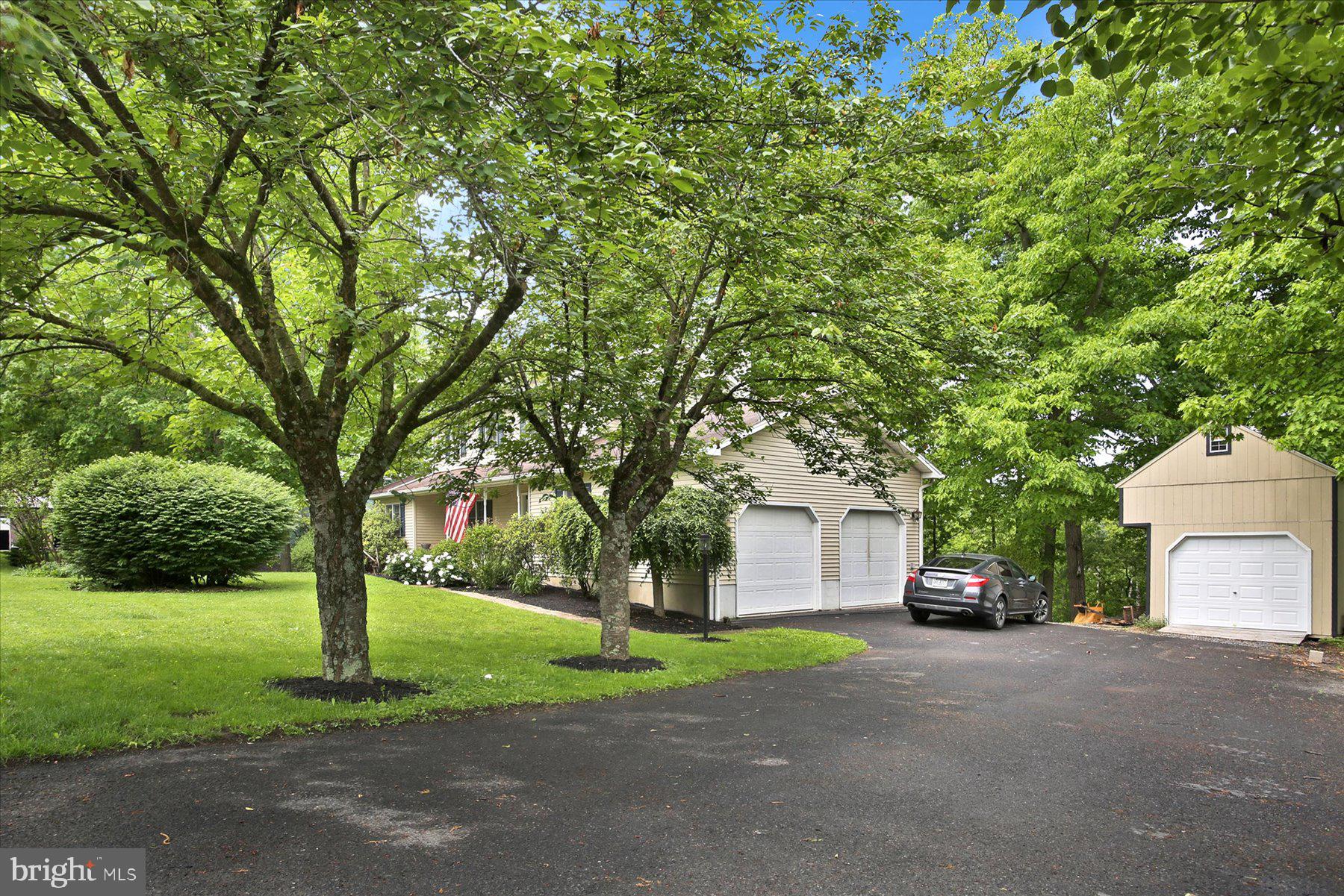 339 Park Drive Reedsville, PA 17084 - Photo 5 of 46