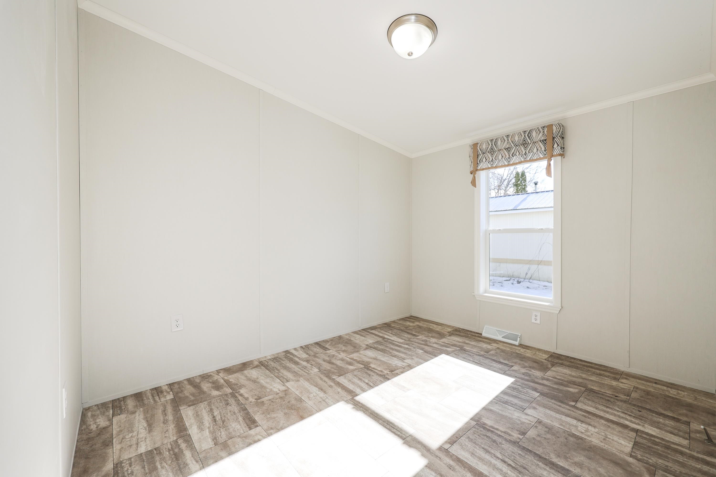 19 Joe Blake Road Plymouth, NH 03264 - Photo 22 of 36