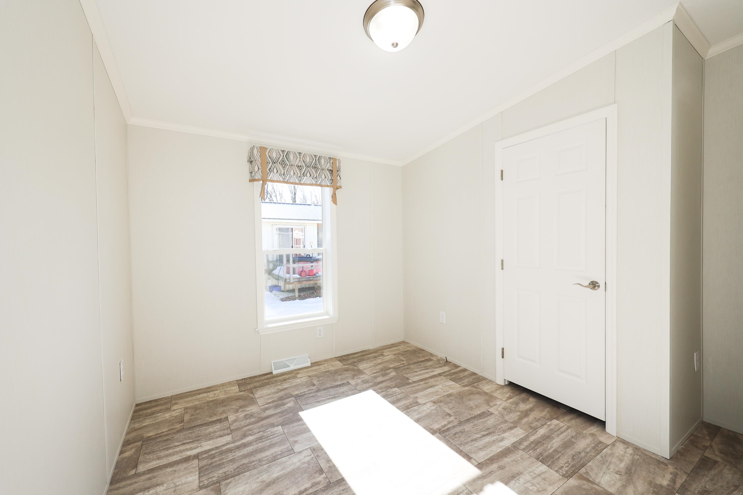 19 Joe Blake Road Plymouth, NH 03264 - Photo 23 of 36