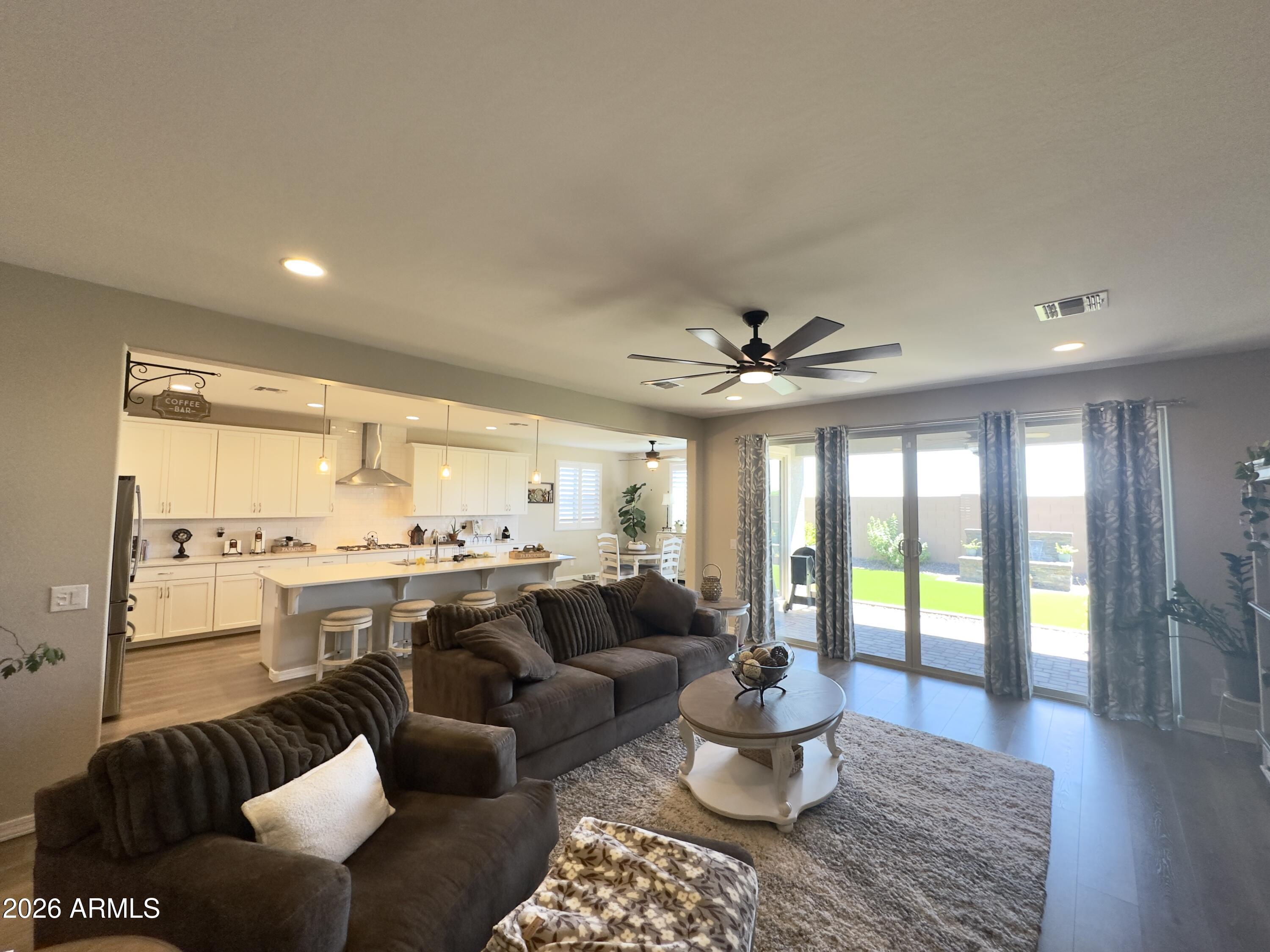 21387 North Elba Road Maricopa, AZ 85138 - Photo 8 of 51 IMG_2757