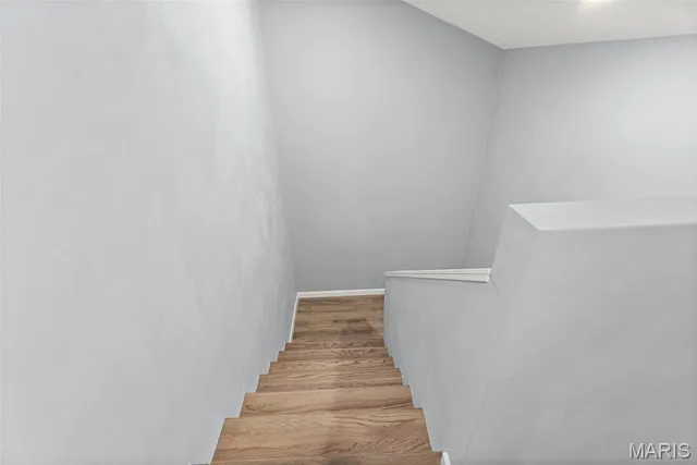 $825,000 | 1053 Gilmore Lake Road, Waterloo, IL 62298