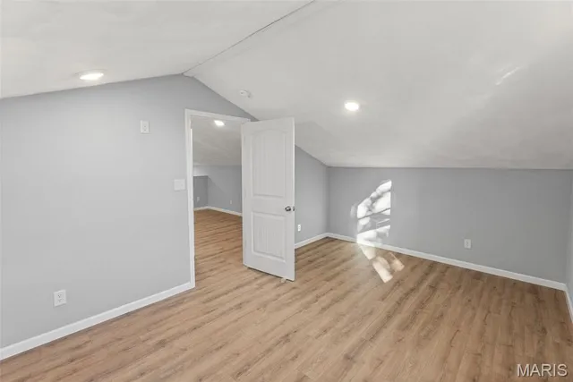 $825,000 | 1053 Gilmore Lake Road, Waterloo, IL 62298