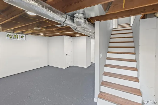 $825,000 | 1053 Gilmore Lake Road, Waterloo, IL 62298