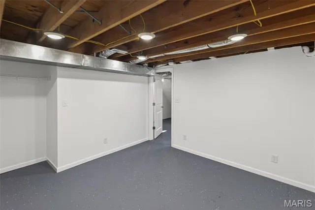 $825,000 | 1053 Gilmore Lake Road, Waterloo, IL 62298